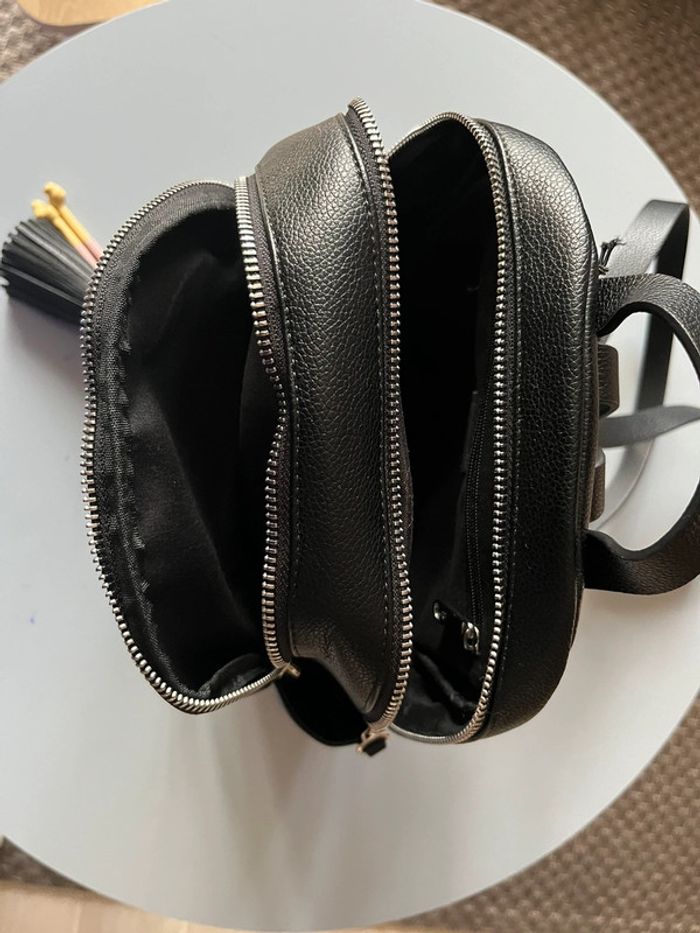 Sac à dos marque Parfois - photo numéro 5
