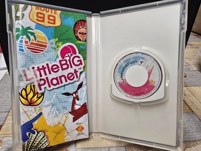 Jeu psp "Little Big Planet Essentials " - photo numéro 3