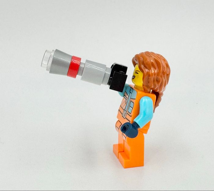 Lego Figurines City : Arctique, Femme (visage double expression) Photographe - NEUF - photo numéro 4