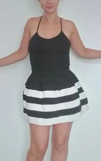 Jupe chic semi-rigide rayée