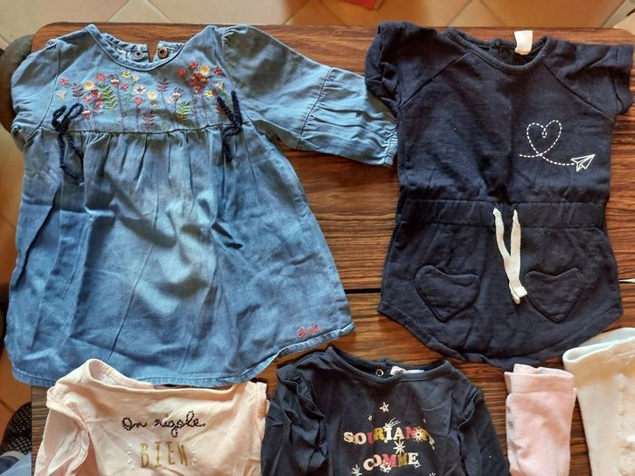 Lot vêtements fille 6mois - photo numéro 4