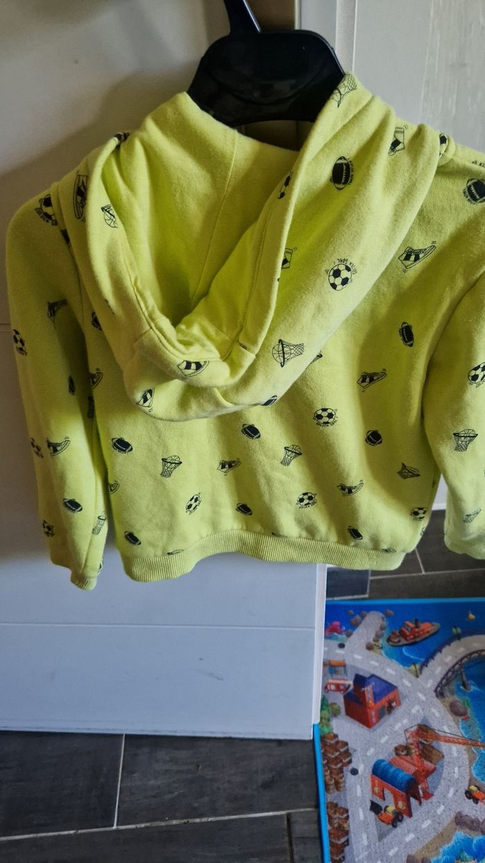 Veste 6 ans - photo numéro 2