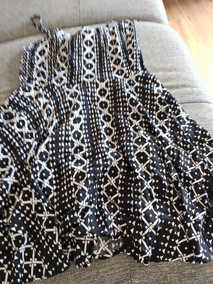 Robe courte  Factory taille M - photo numéro 2