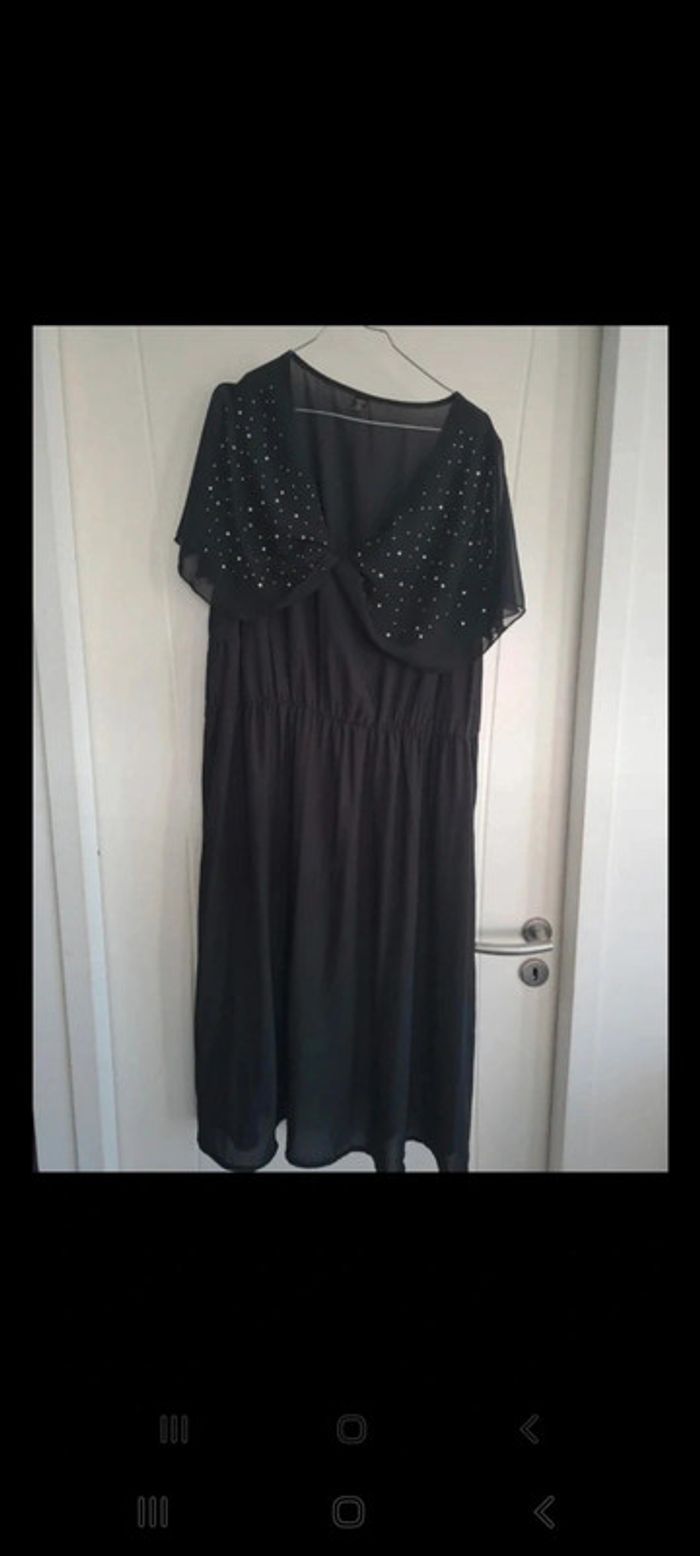 Robe Shein 4XL - photo numéro 2