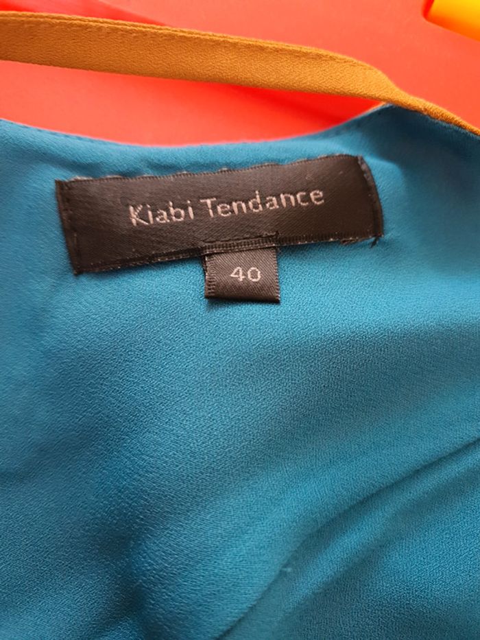 Robe Kiabi Taille 40 - photo numéro 3