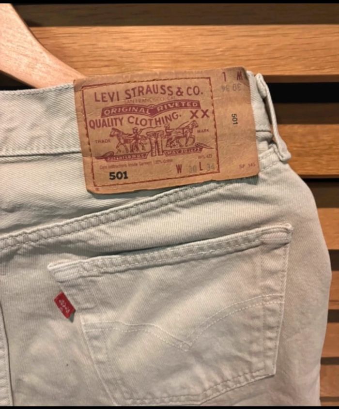 Short Levi’s 501 beige – Taille 30 – Iconique & indémodable - photo numéro 3