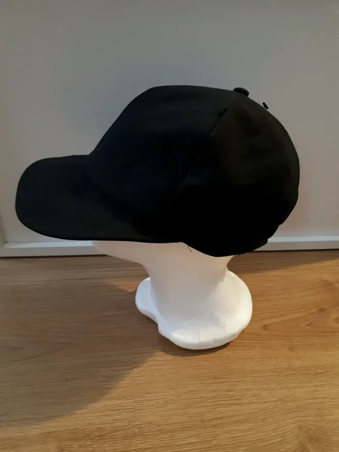Casquette noire zara homme et femme taille M
