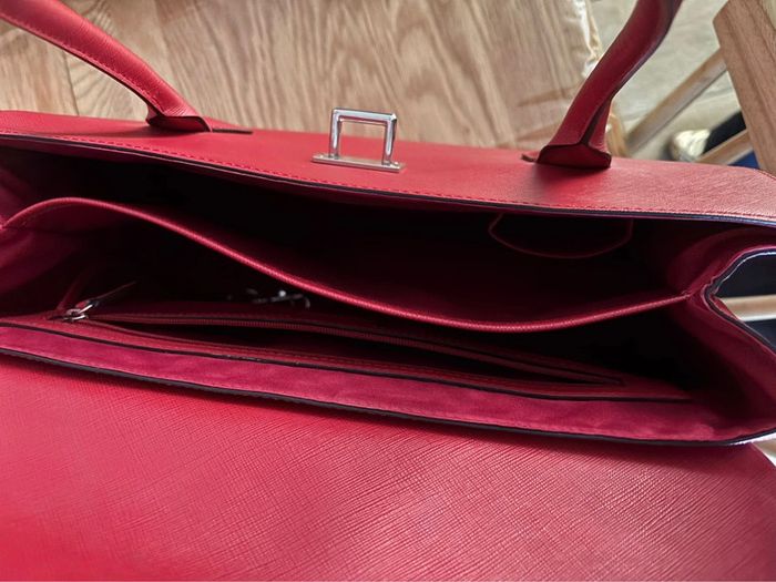 Sublime sac à main en cuir grainé rouge - Le Tanneur - grand modèle Nina - photo numéro 5