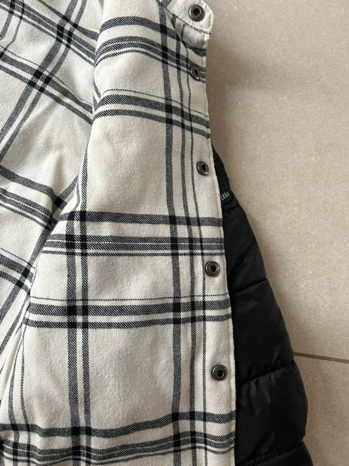 Doudoune réversible noire et carreaux garçon IKKS 5ans - photo numéro 13