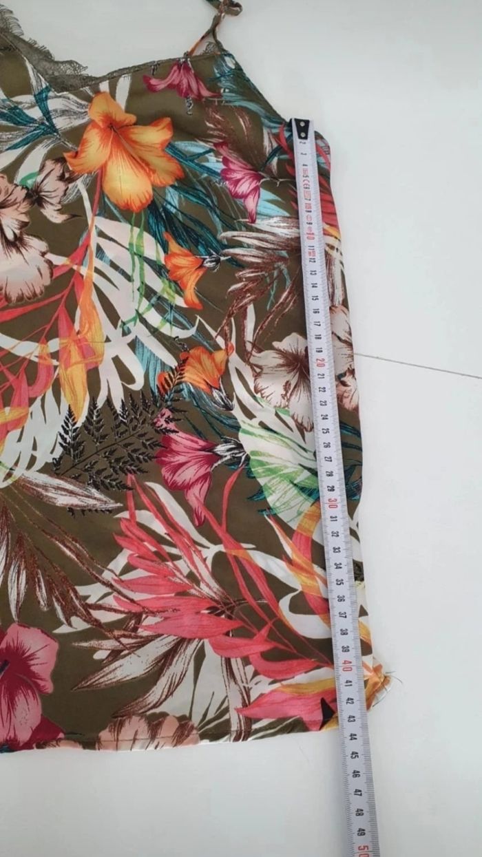 Débardeur fleuri en S - photo numéro 4