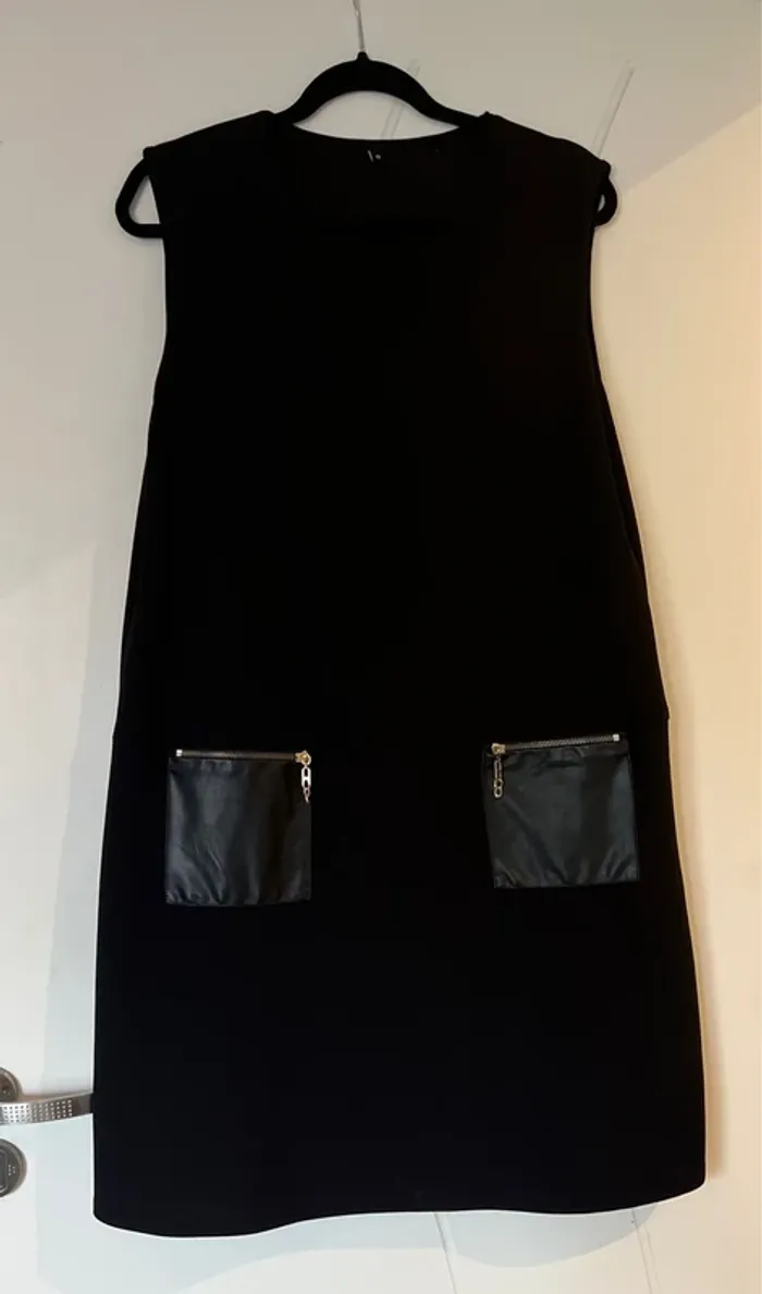 Robe chic noire femme  taille 48