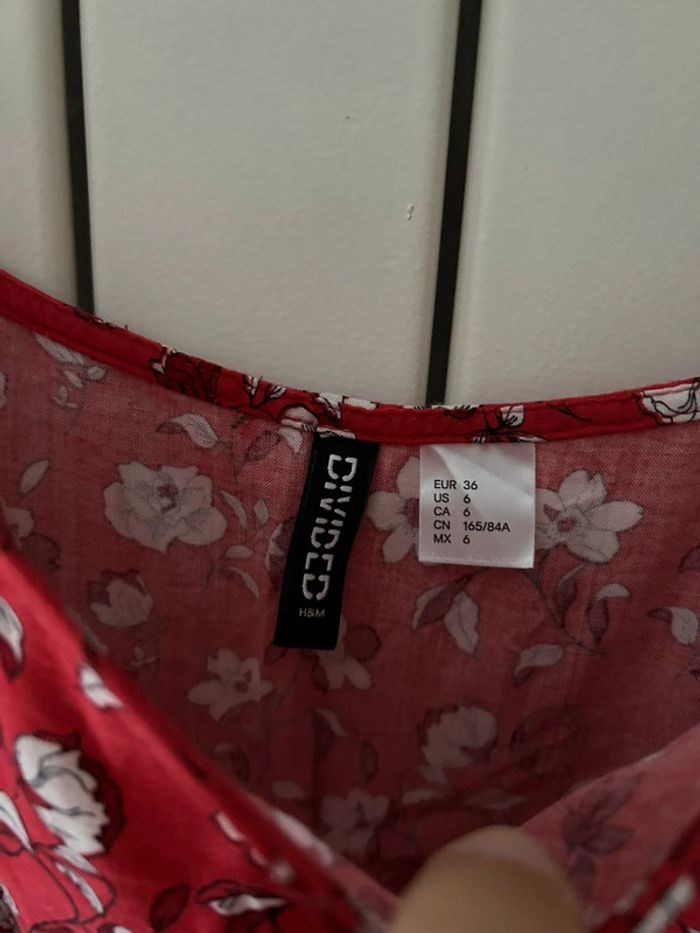 Jolie petite robe Divided H&M taille 36 état neuf - photo numéro 3