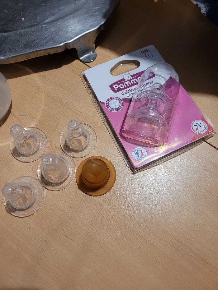 Biberons+ tétines - photo numéro 2