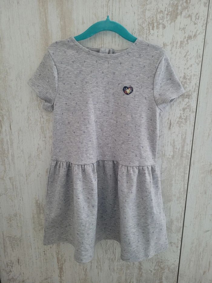 Robe 6 ans