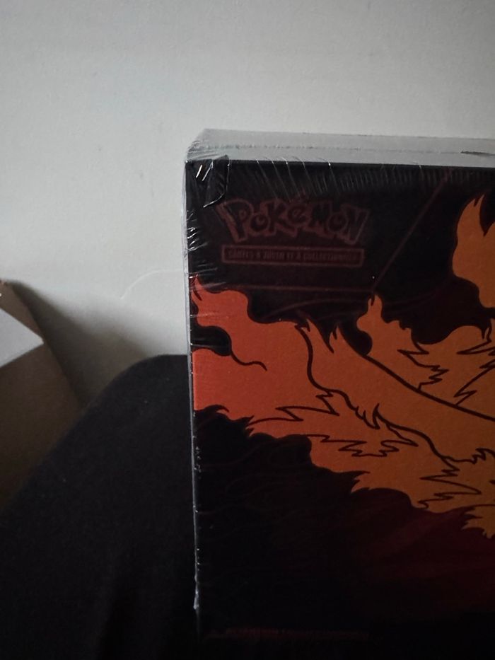 UPC Sulfura ex de la team rocket défaut - photo numéro 3