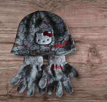 Bonnet et gant hello Kitty