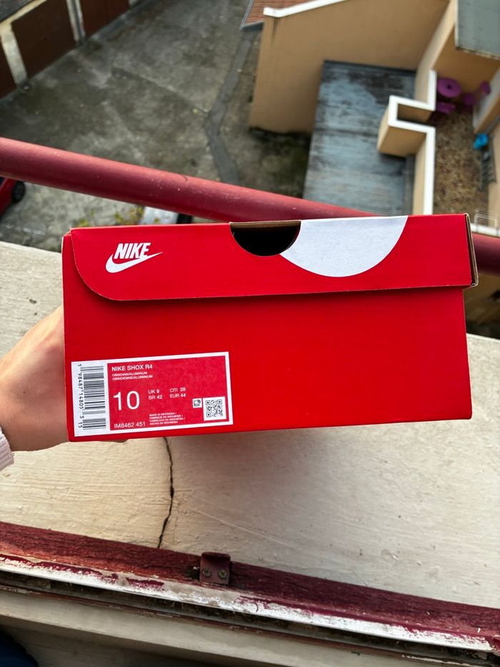 Nike Shox R4 Obsidian/Diffused Blue/Aluminum - photo numéro 9