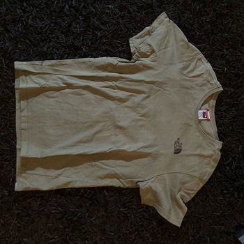 Tee shirt