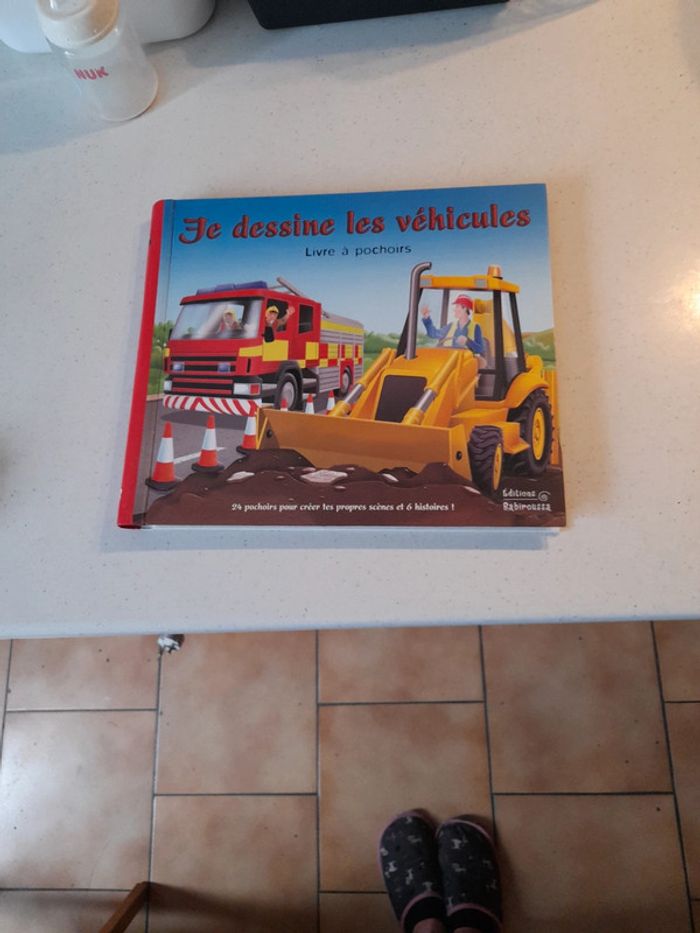 Livre pochoir