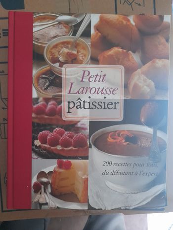 Petit larousse patissier