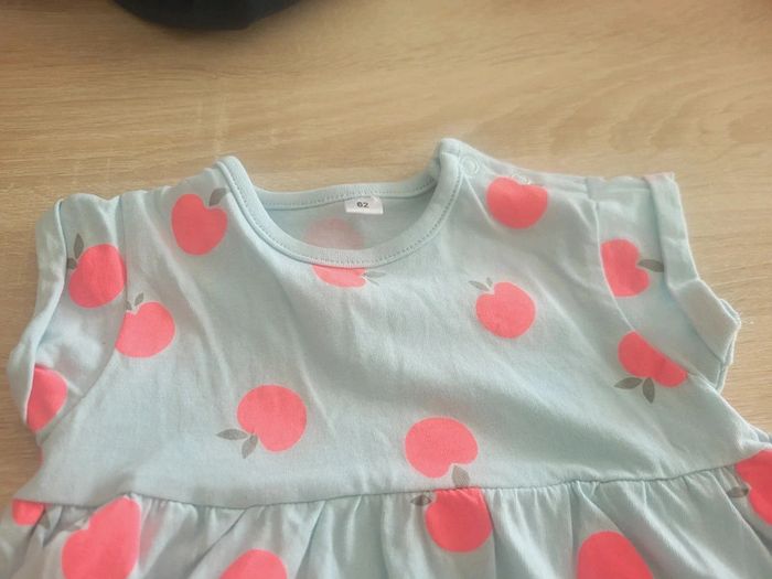 Robe fille été taille 3/6mois - photo numéro 4