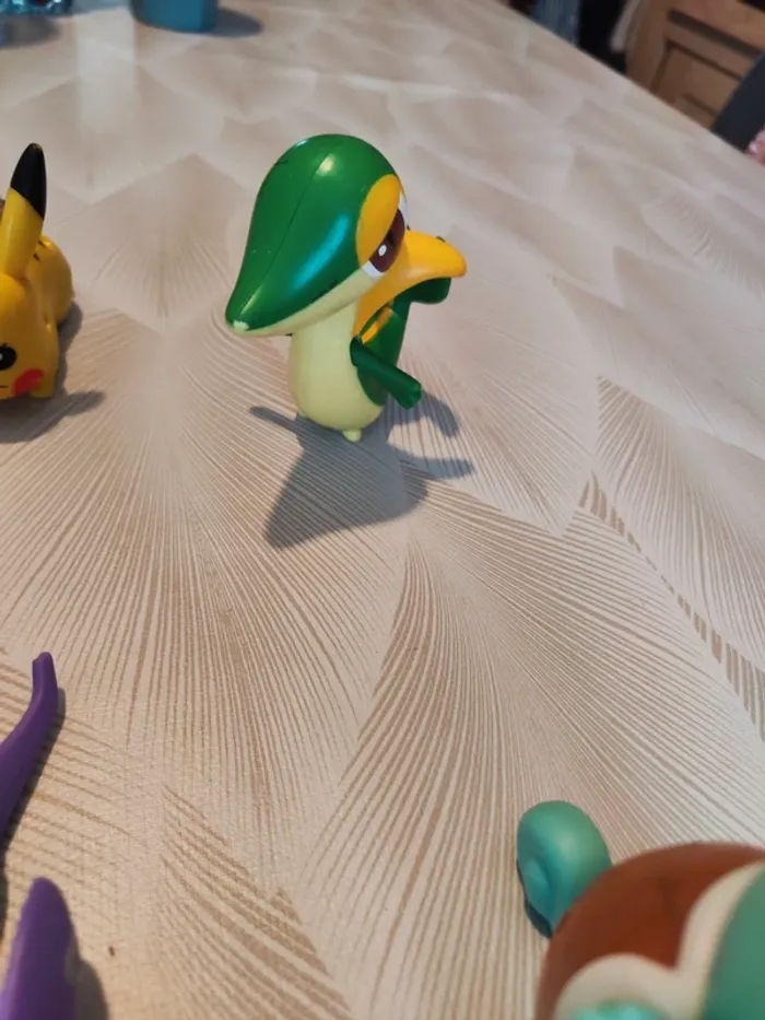 Lot figurines pokémon - photo numéro 6