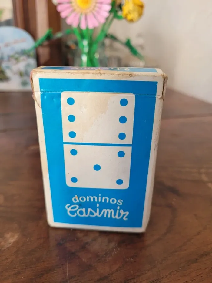 Vends jeux de dominos casimir 70s - photo numéro 2