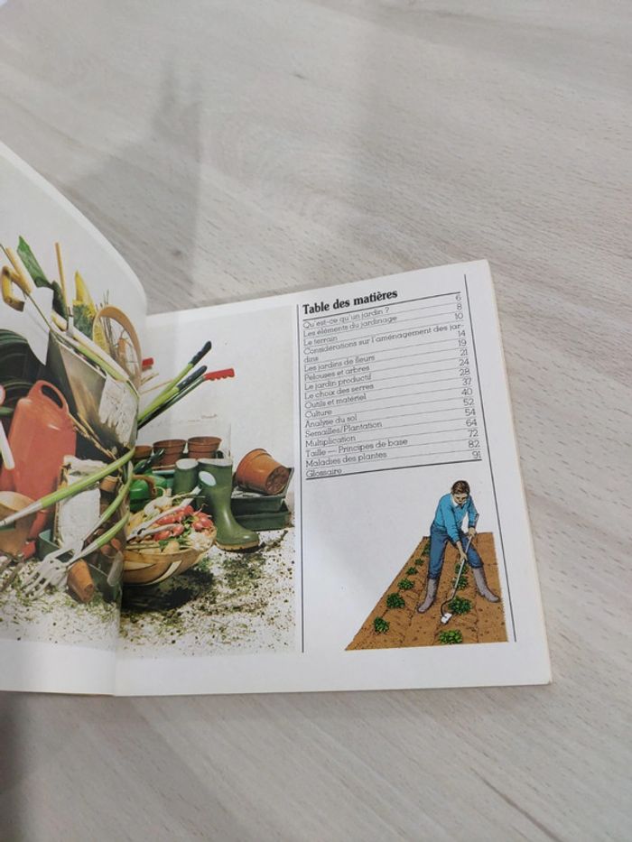 Livre petit format le jardinage guide Anthese Bonar jardin pelouse compost - photo numéro 8