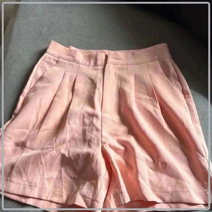 Short taille 36 - photo numéro 3