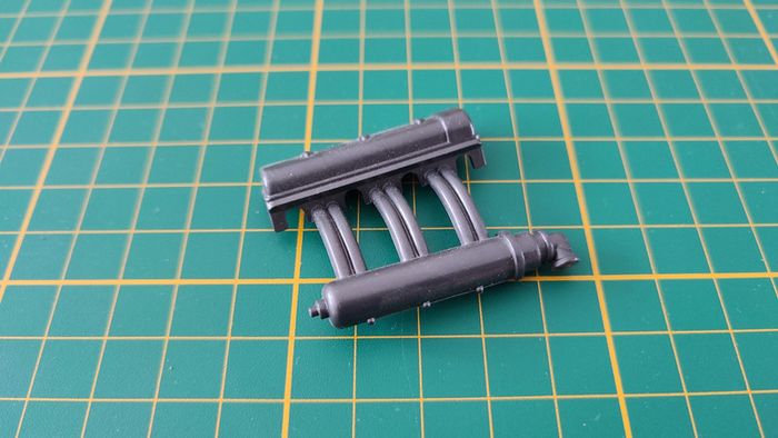 Partie moteur pièce détachée miniature Burago Mercedes 300 SL 1954 1/18 1/18e #B16