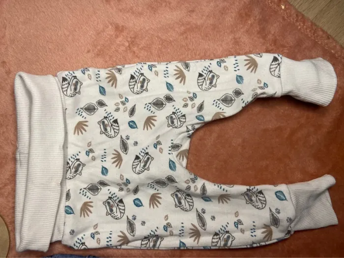 Lot 2 pantalons 6 mois - photo numéro 5