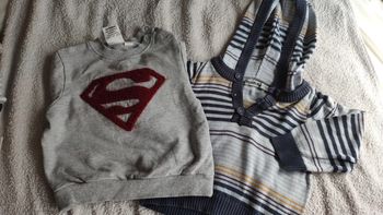 Lot de 2 pulls en 12 mois