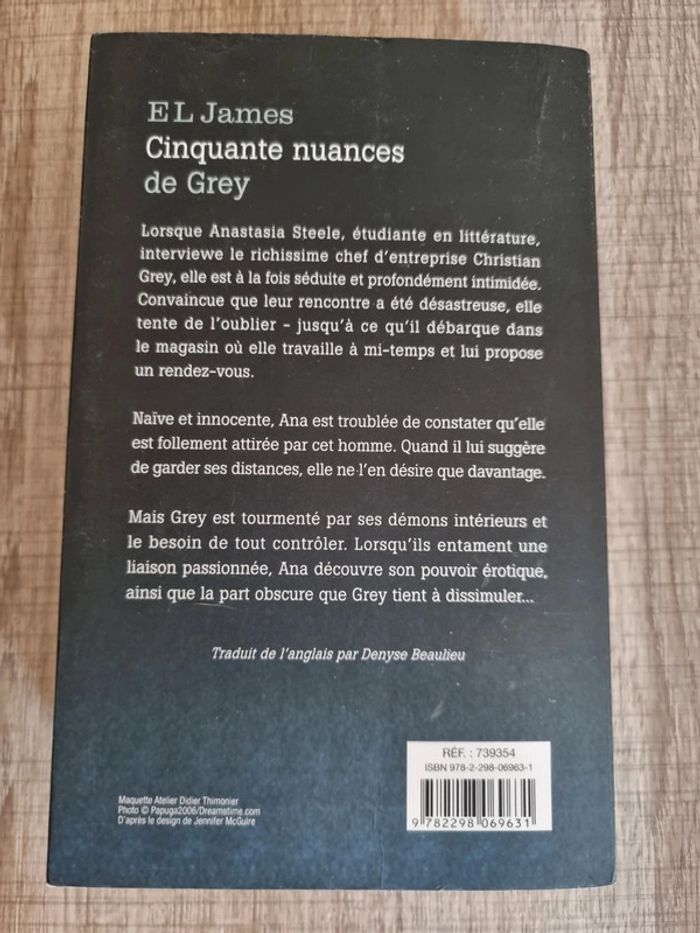 Cinquante nuances de Grey - photo numéro 2