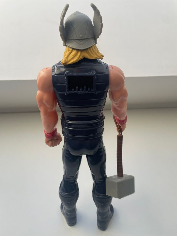 Figurine Thor - photo numéro 4