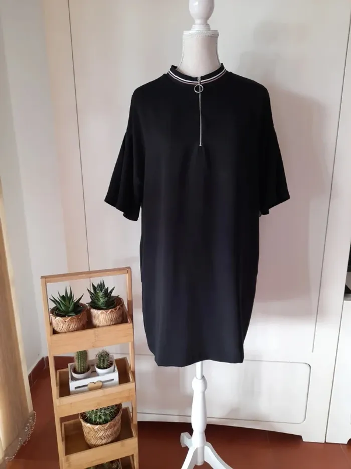 Vestido con cremalleras - photo numéro 2