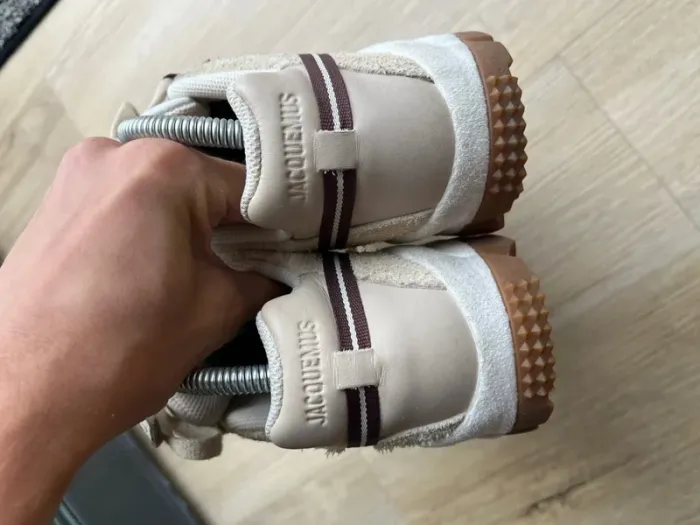 Nike Air Humara X Jacquemus Beige Taille 38 - photo numéro 3