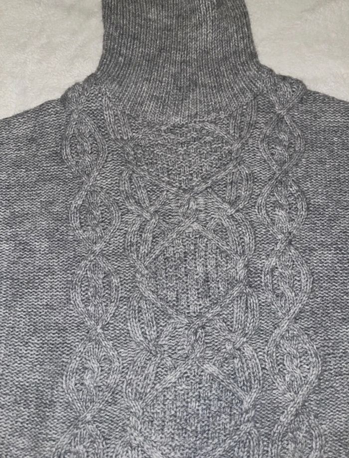 Pull gris