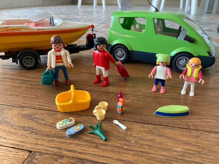 Voiture + bateau + remorque Playmobil - photo numéro 2