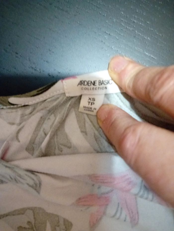 Débardeur XS Motif Florale - photo numéro 3