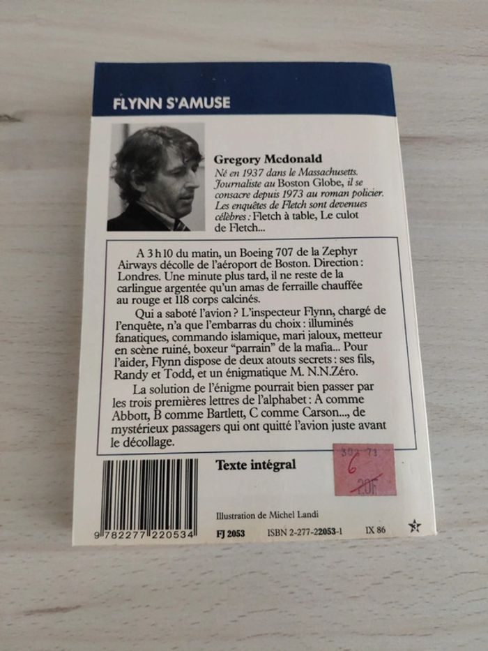 Livre poche policier Flynn s'amuse McDonald - photo numéro 7