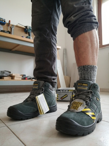 chaussures de sécurité Taille 41 Patrick Neuve étiquetée