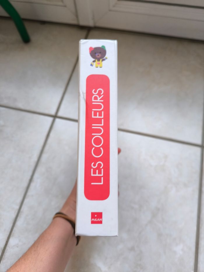 Livre sur les couleurs - photo numéro 4