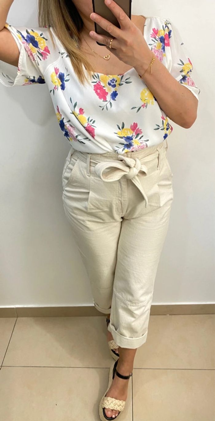 Blouse   fleurie fluide - photo numéro 2