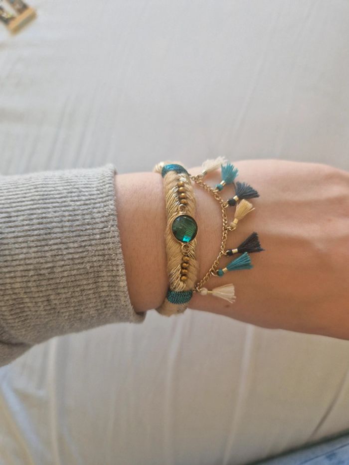 Bracelet hipanema tressé doré et turquoise