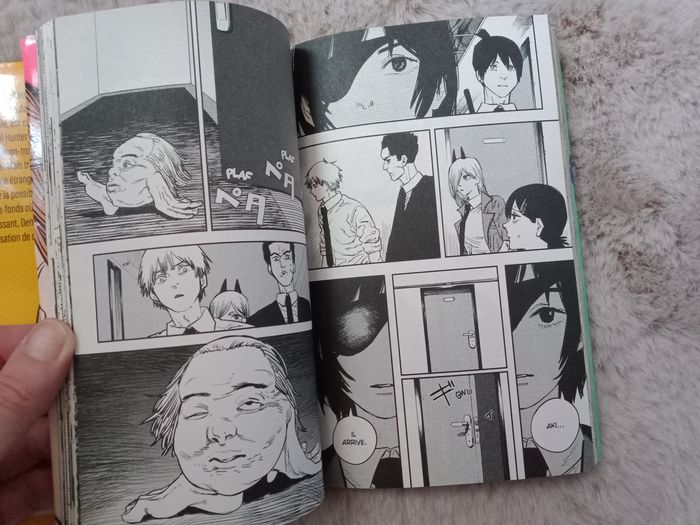 Lot de 2 mangas Chainsaw Man tomes 1 et 2 - photo numéro 4