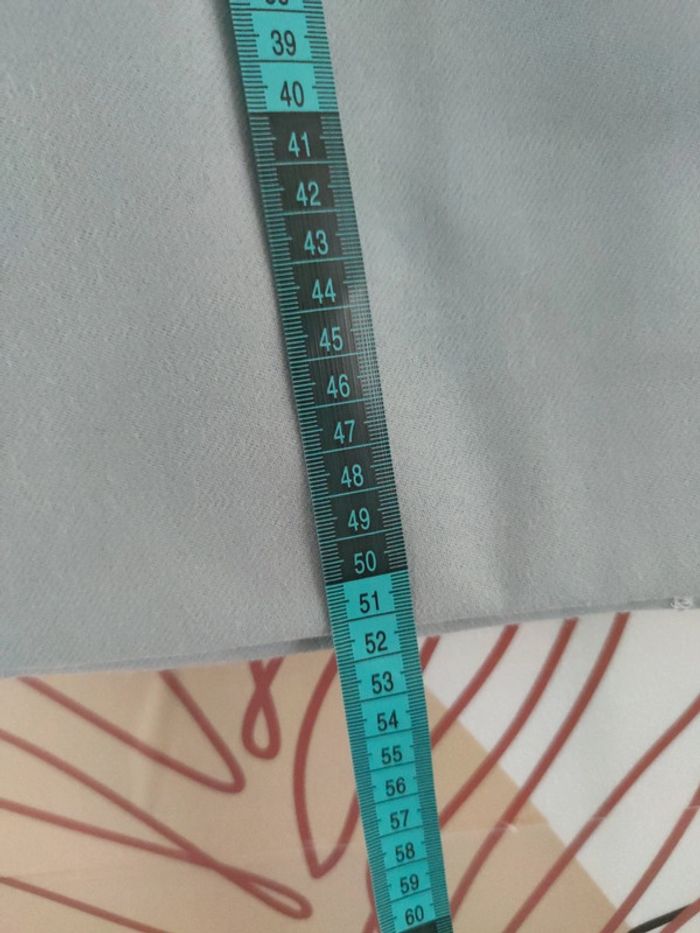 Jupe tailleur taille 40 100%laine - photo numéro 2