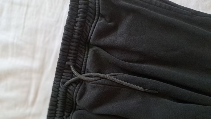 jogging noir - photo numéro 2