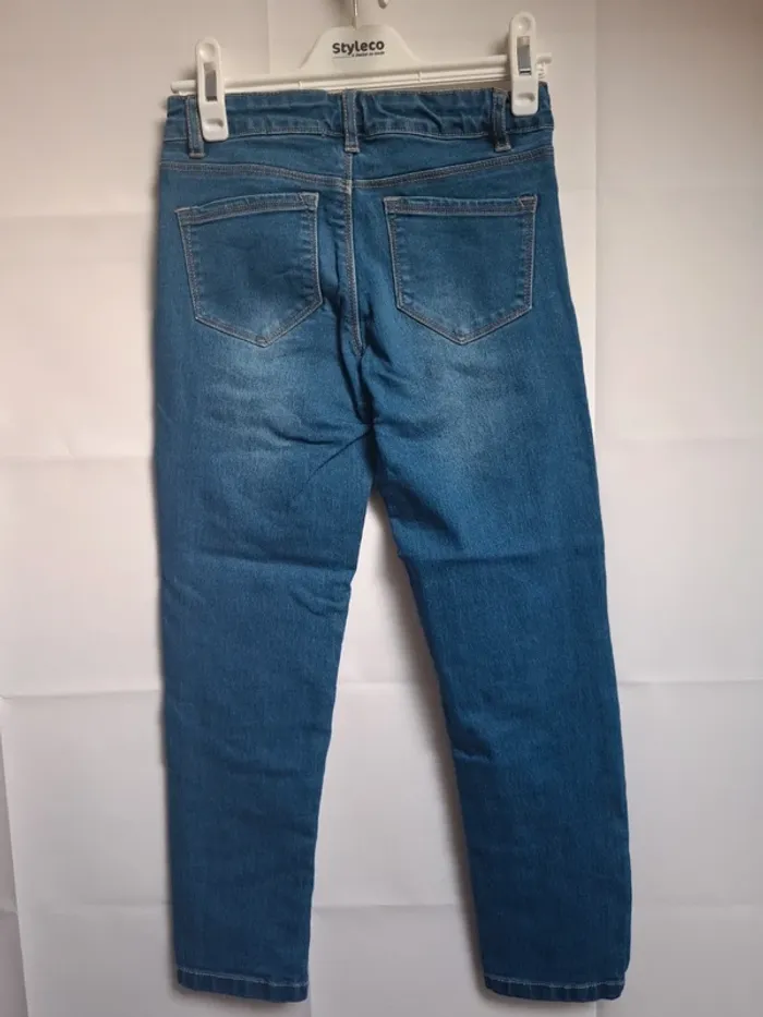 Jean taille 8 ans - photo numéro 3