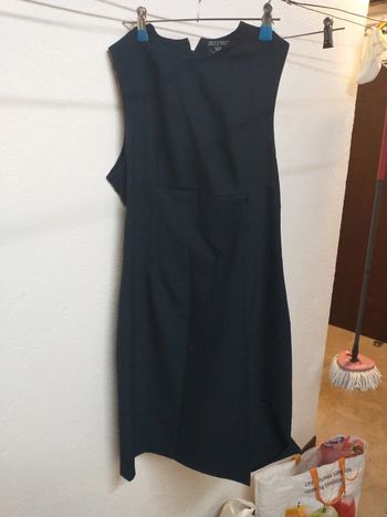 Robe on marche sur la terre taille 40 coloris marine