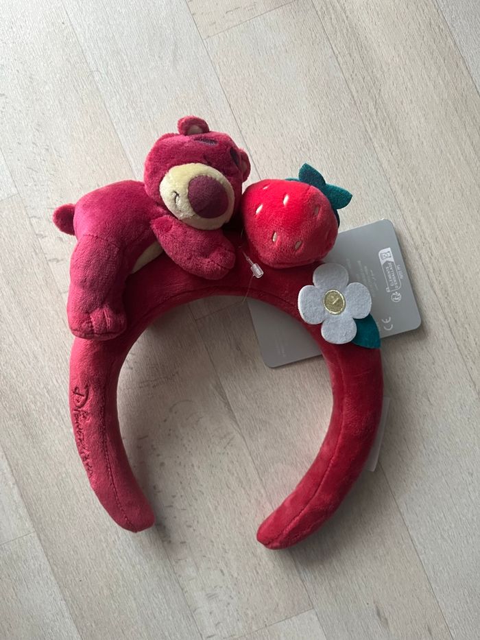 Oreilles Lotso Disneyland Paris